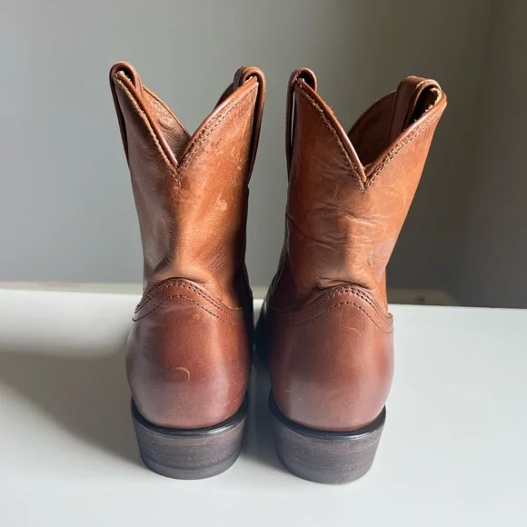 Frye..Women's Billy Short Leather Booties 3470435 COG.. Color:Brown/Cognac.